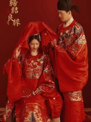 -巴黎婚纱摄影工作室