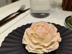 -潮一不贰·法式甜品·生日蛋糕·西式简餐(外滩店)