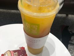 -奈雪的茶(湖滨银泰in77C区PRO店)
