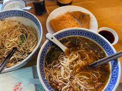 -沪西老弄堂面馆(定西路店)