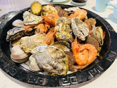 -巧克力渔家.小船海鲜胶东菜(万平口店)