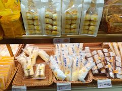 -Caidie Bakery采蝶轩(百越店)