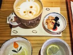 柠檬水-春风十里咖啡馆