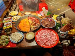 -萍姐火锅·公路夜市(武汉首店)