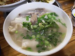 -关记·河南烩面·大盘鸡