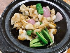 啫啫鱼泡-华记粥饭店(印象容桂主题风情街店)