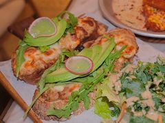 牛油果吞拿鱼三明治-农畉LONFOOD(福田星河COCOPark店)