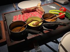 -弦月窗LUNETTE BY AMANDA(复兴路店)