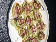 -河畔春天时尚餐厅