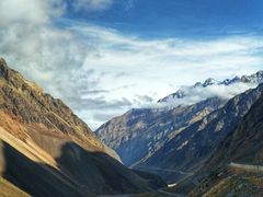 -天山神秘大峡谷