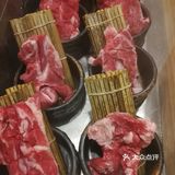 水果都可以自己拿拿拿，还有15元的饮料自助