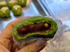 豆沙松仁青团-王宝和酒家(黄浦店)