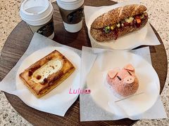中杯热美式-星巴克(凯德晶萃店)
