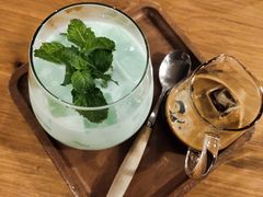 薄荷甜酒奶咖-转山咖啡(松柏社区店)