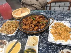 -八两八金·莱芜特色炒鸡(市南漳浦路店)