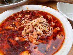 -中和裴氏蹄花(府河路店)
