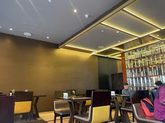 -大中华希尔顿酒店-念自助餐·嗨啤·小龙虾