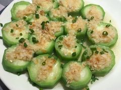蒜蓉蒸丝瓜-阿妹小海鲜(下角店)