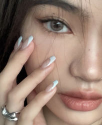 -七月美睫 美甲