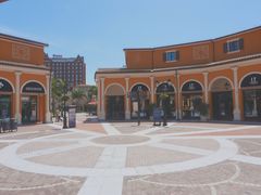 -佛罗伦萨小镇广佛名品奥特莱斯(疏港路店)