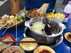 -马路边边·成都串串(翠柏路店)