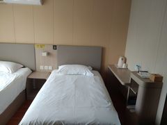 -乐途酒店·优选(鼓楼地铁站店)