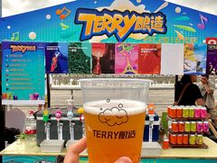 -东港音乐喷泉广场