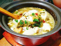 -周鱼小馆石锅酸菜鱼(活力汇店)