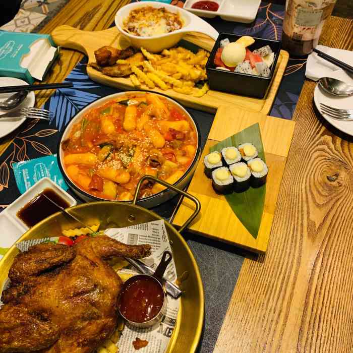 卡芭蒂娜·小西餐(万象城店)-"许久未出门打卡了,周末约了朋友出来