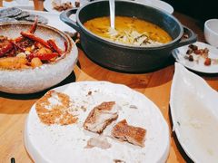 -隔壁老王·家常云南菜(花巷店)