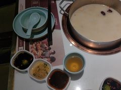 -洪氏嗨捞·猪肚鸡火锅(阳光天地店)