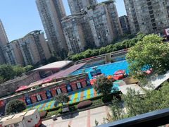 -朱毅育龙游泳俱乐部