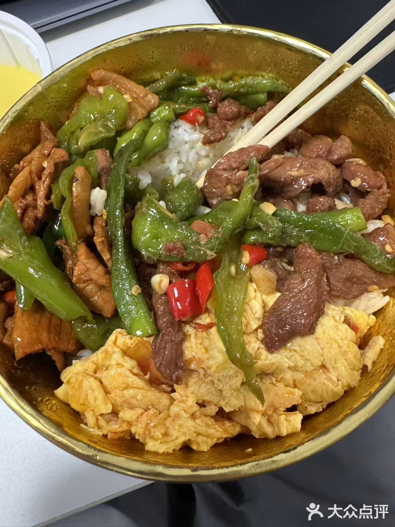 【减脂期外卖？这份轻食沙拉让我惊喜了！】