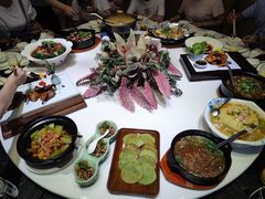 -嘉芸荟酒楼(步步高店)
