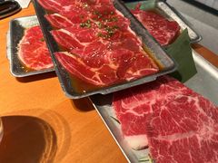 -炼火烤肉店