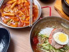 辣白菜炒年糕-文成焕·家族韩式餐厅