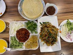 -合合春饼·酱骨·东北菜(潘家园店)