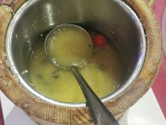-三江源美食城