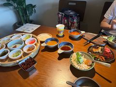 -包整·丝娃娃(一览甲秀楼风景店)