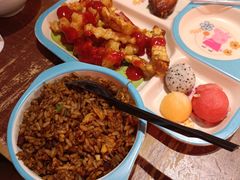 -怪噜范·老贵阳街头名小吃(鸿通城店)