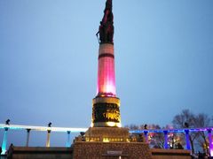 -人民防洪胜利纪念塔