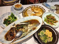 -围龙屋客家食府(福田店)