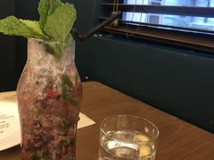 -Mark&Mars Restaurant