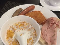 -乐咖啡西餐厅(太湖皇冠假日酒店)