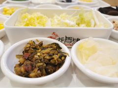 -花馬肆.云南过桥米线(汉神购物广场现场熬汤店)