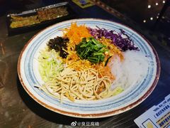 小味一绝-喝丢一只鞋海鲜烧烤·海肠捞饭(市场店)