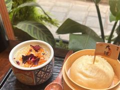 -银米·云南传统过桥米线(双廊黑金冠店)