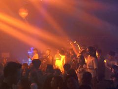 -Club Queen皇后酒吧