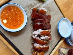 -小白的·非遗东方烤乳猪·海南菜连锁餐厅(椰梦长廊外贸路店)