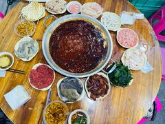 -储奇门鳝鱼火锅(总店)